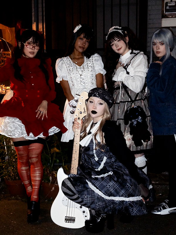 alina_thedoll instagram image archive image
