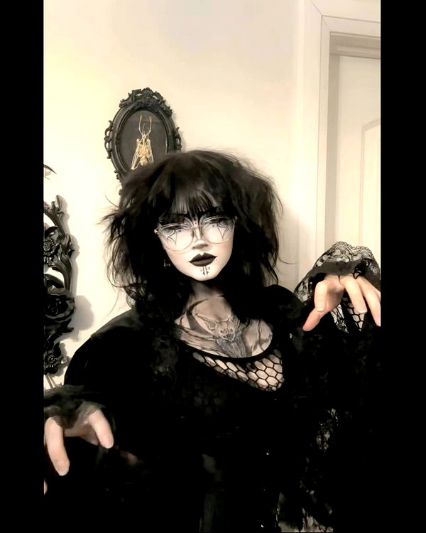 darkblueyoshii instagram image archive image