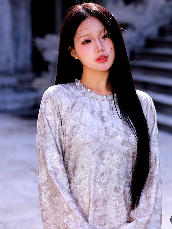 lyhythuedoxinh instagram image archive image