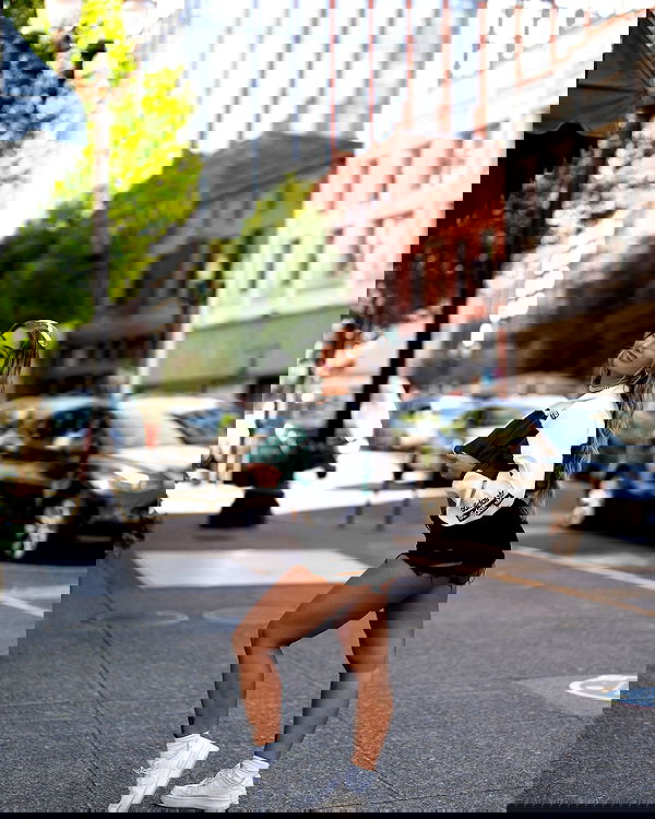 itshayleydavies itshayleydavies archive image