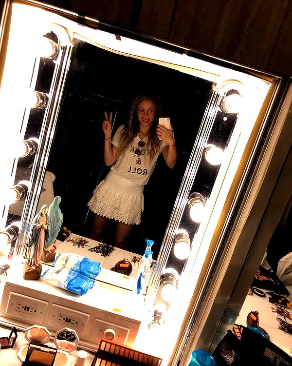 shakira instagram image archive image