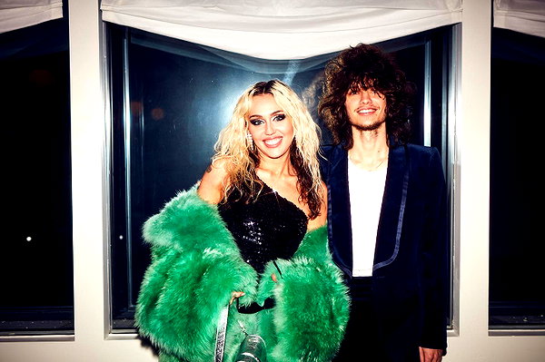 mileycyrus instagram image archive image