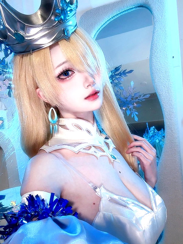 xier_cos instagram image archive image