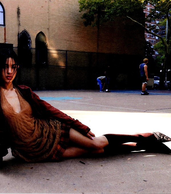 leonanaomii instagram image archive image
