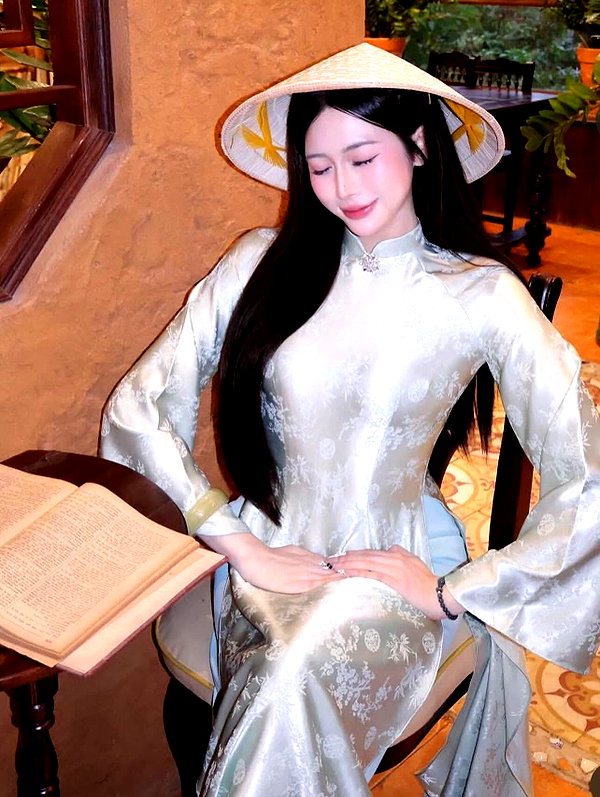 lyhythuedoxinh instagram image archive image