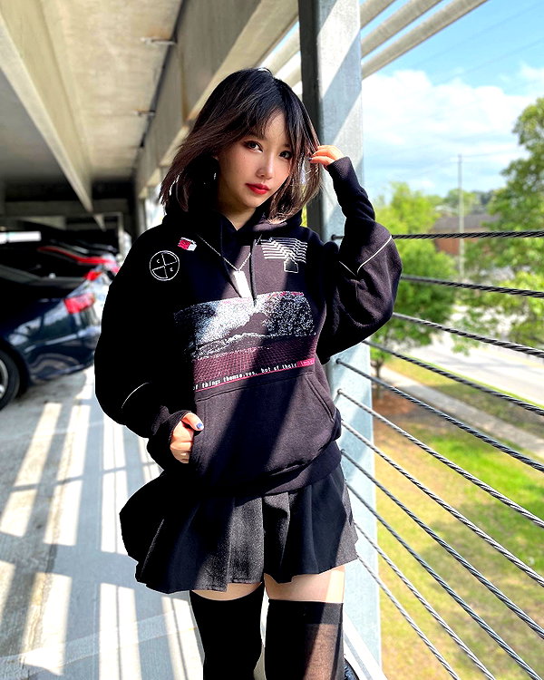 rakukoo instagram image archive image