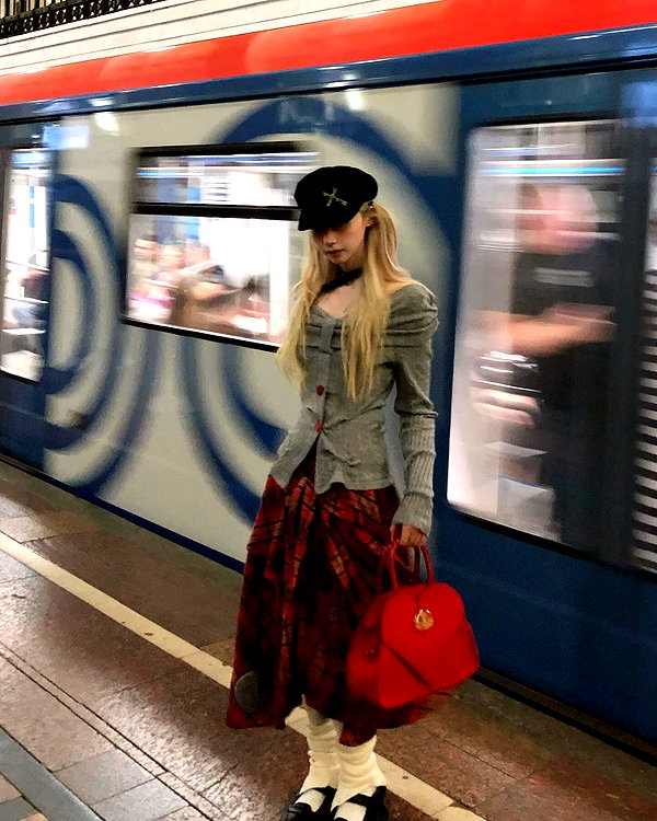 gakioyo instagram image archive image