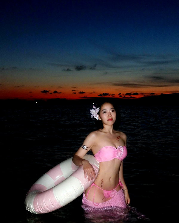 lyhythuedoxinh instagram image archive image