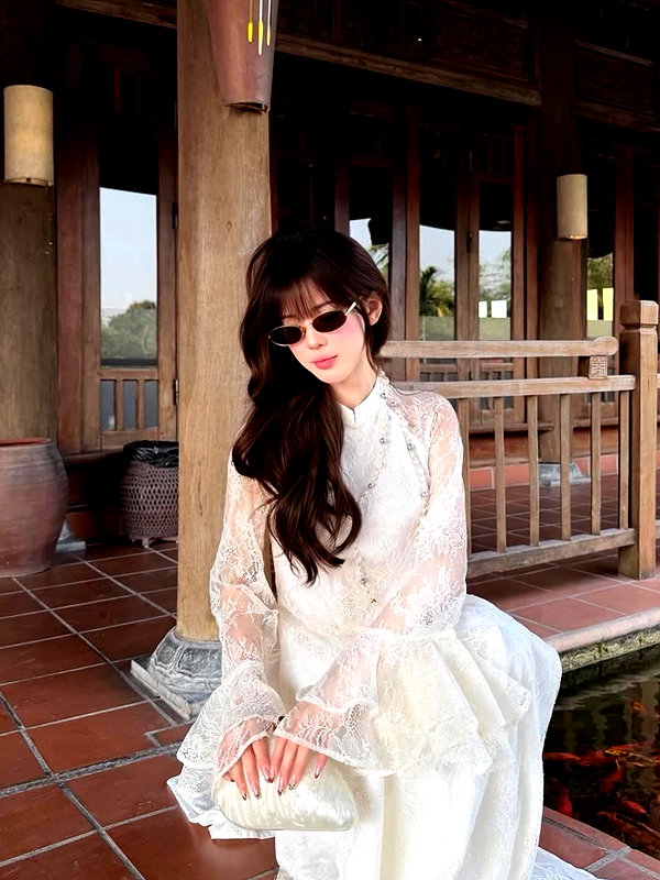lyhythuedoxinh instagram image archive image