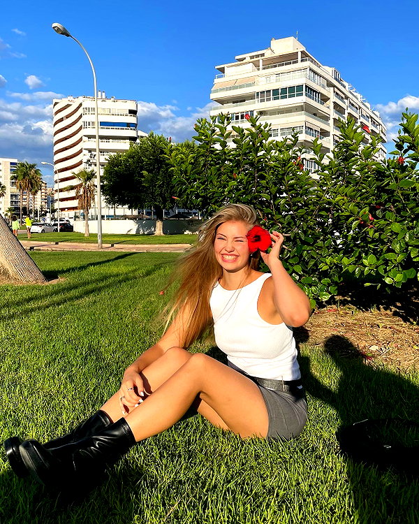 tatianakaer instagram image archive image