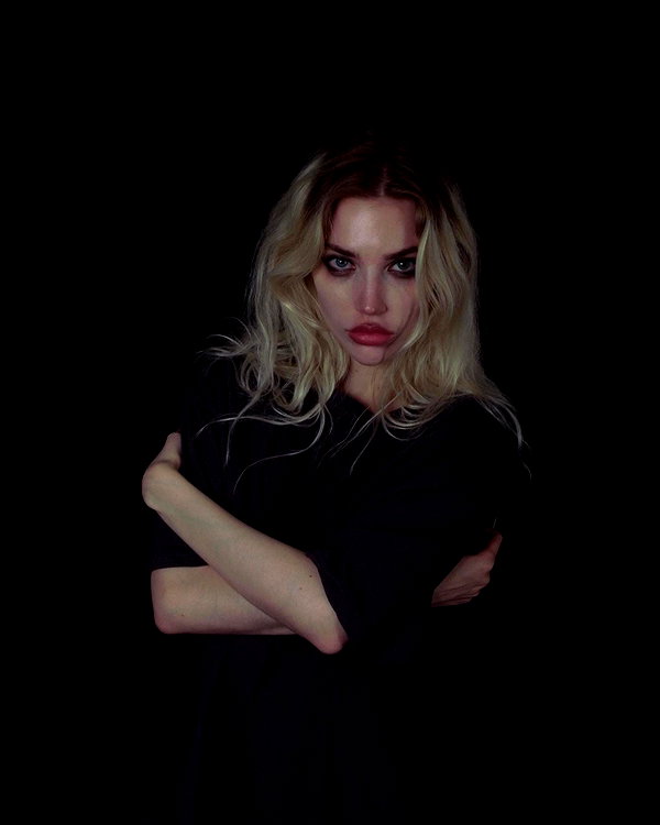 anya4everr instagram image archive image