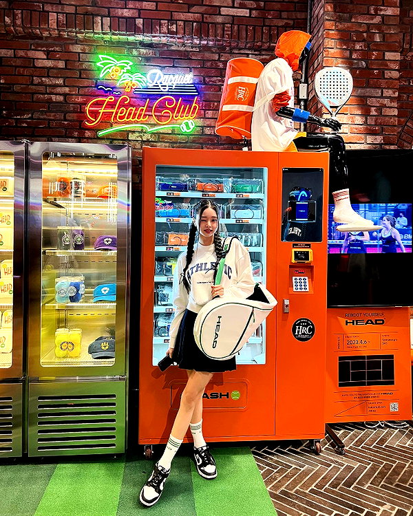 dear.zia instagram image archive image