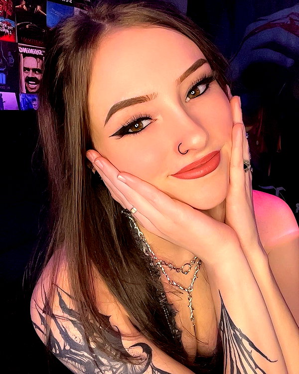 megann_eliizabeth instagram image archive image