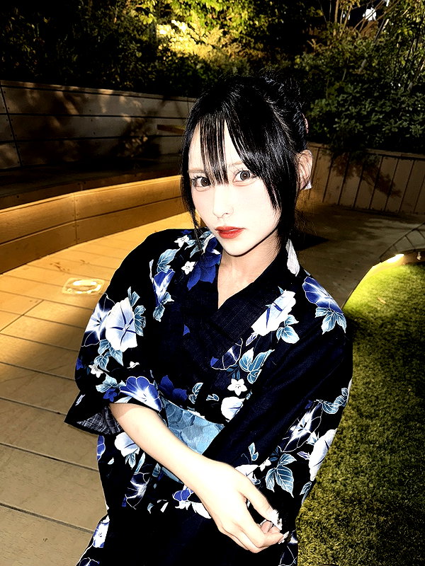 yamikumo_leisa instagram image archive image