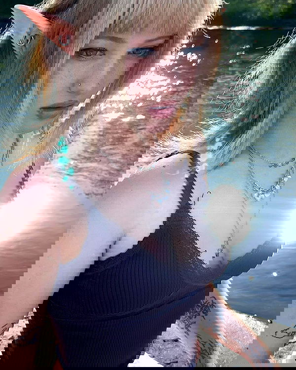 naia_gg naia_gg archive image