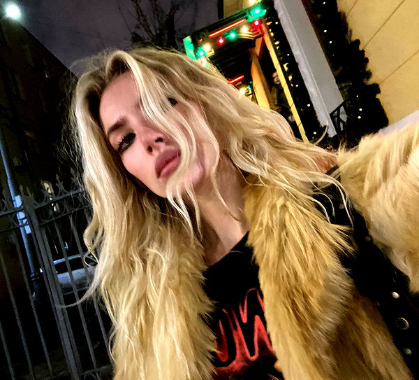 anya4everr instagram image archive image