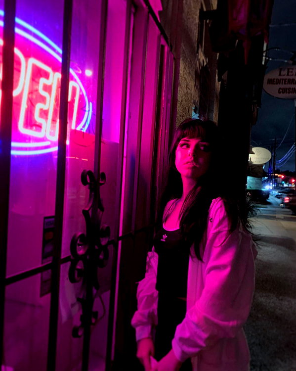 yeahimcaroline instagram image archive image