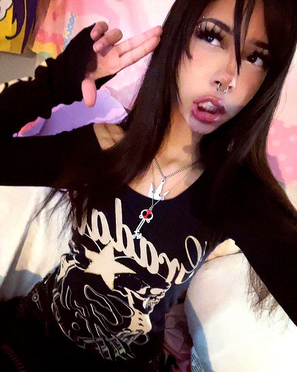 twodollie instagram image archive image