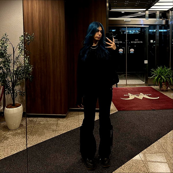 ayash.hila instagram image archive image