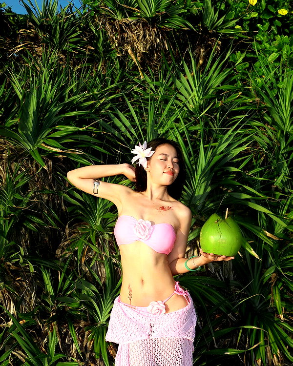lyhythuedoxinh instagram image archive image