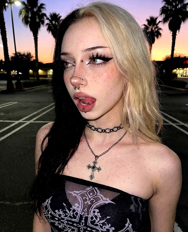 alyssaauwu instagram image archive image