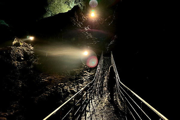 vvelum_ instagram image archive image