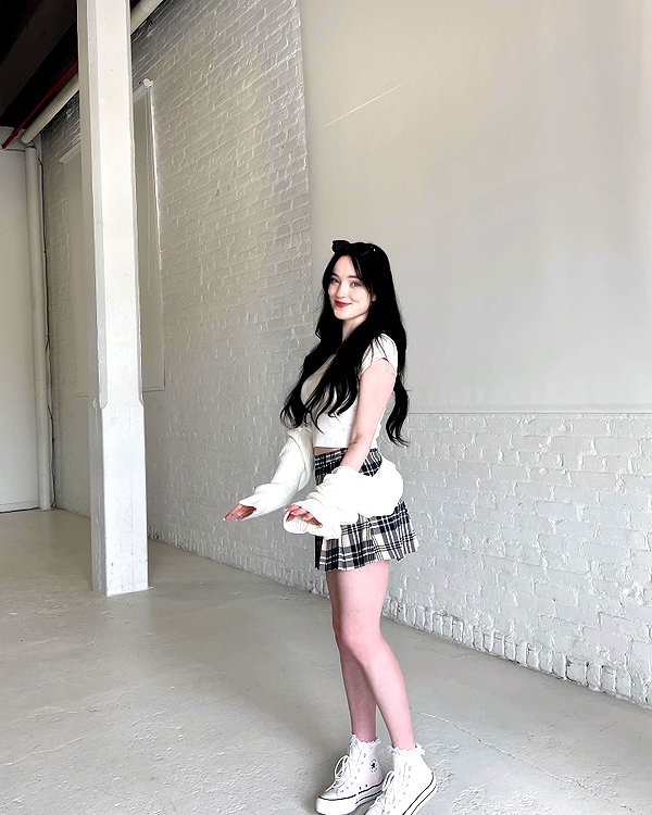 1uvgabi instagram image archive image