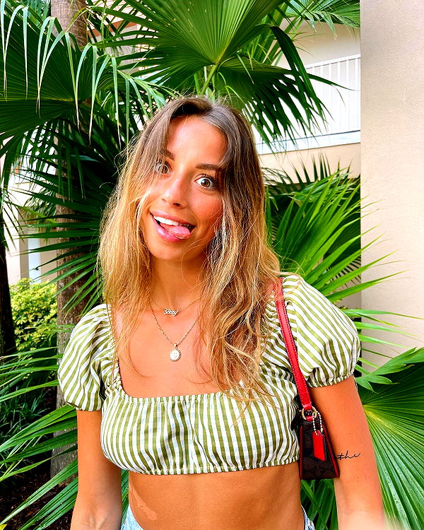 sadieemckennaa instagram image archive image