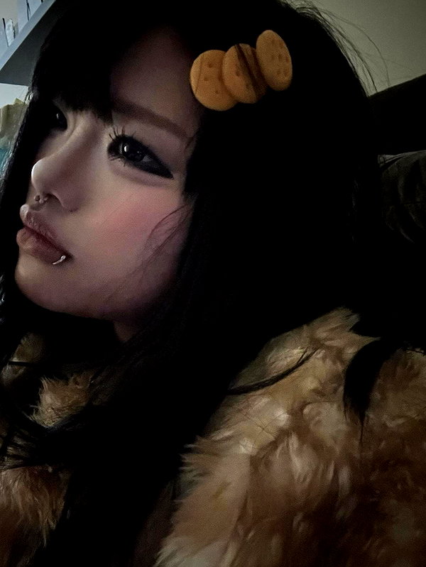 0bitsumirai instagram image archive image