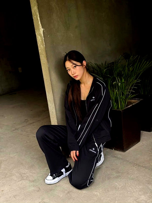 zuhazana instagram image archive image