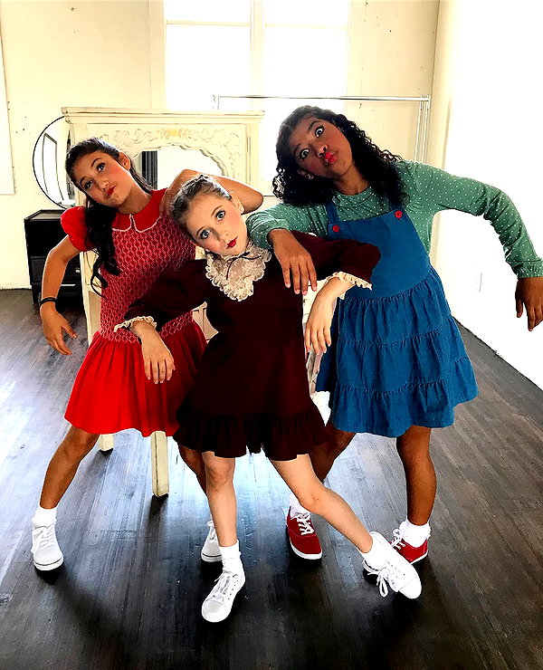 ellianawalmsley instagram image archive image