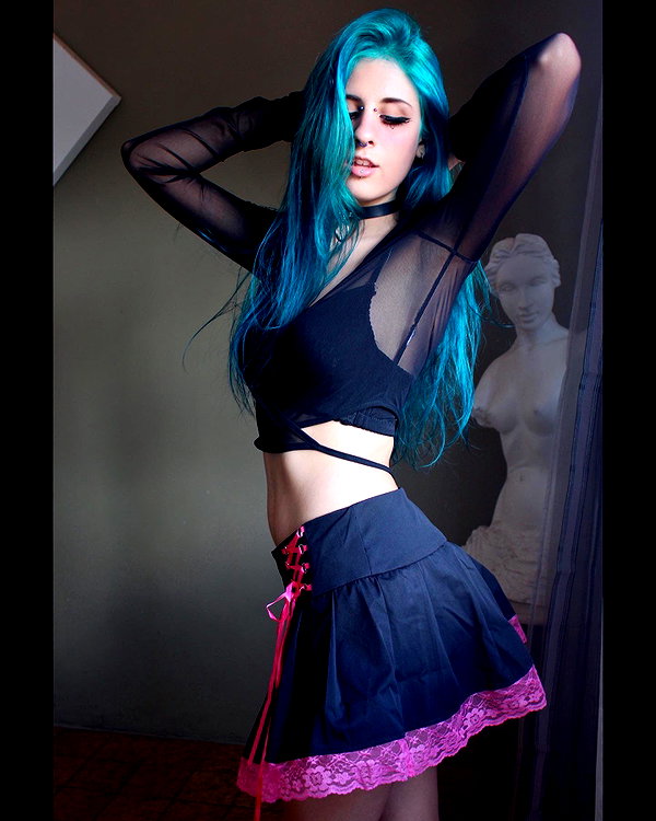 jadelaverne instagram image archive image