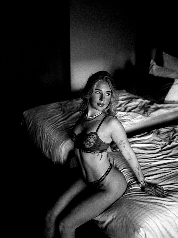 nina.kxs instagram image archive image