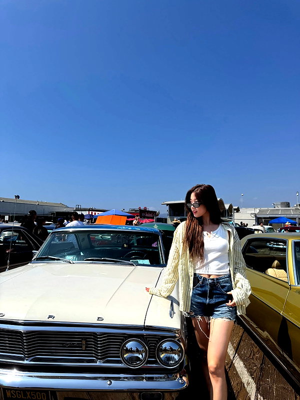zuhazana instagram image archive image