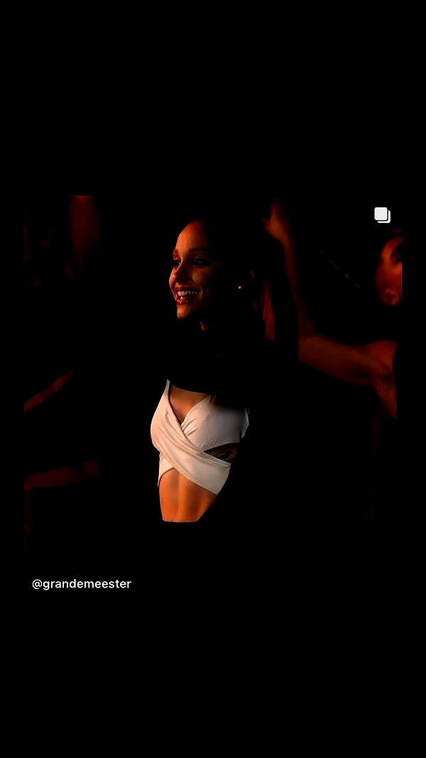 arianagrande instagram image archive image