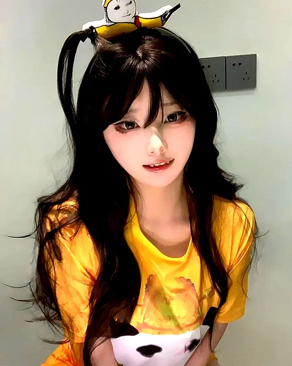 yingyinng_ instagram image archive image