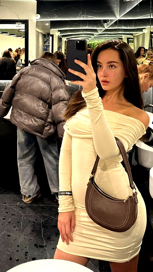 veroni22ka instagram image archive image