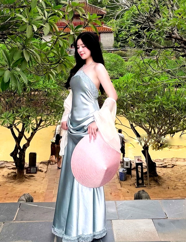 lyhythuedoxinh instagram image archive image