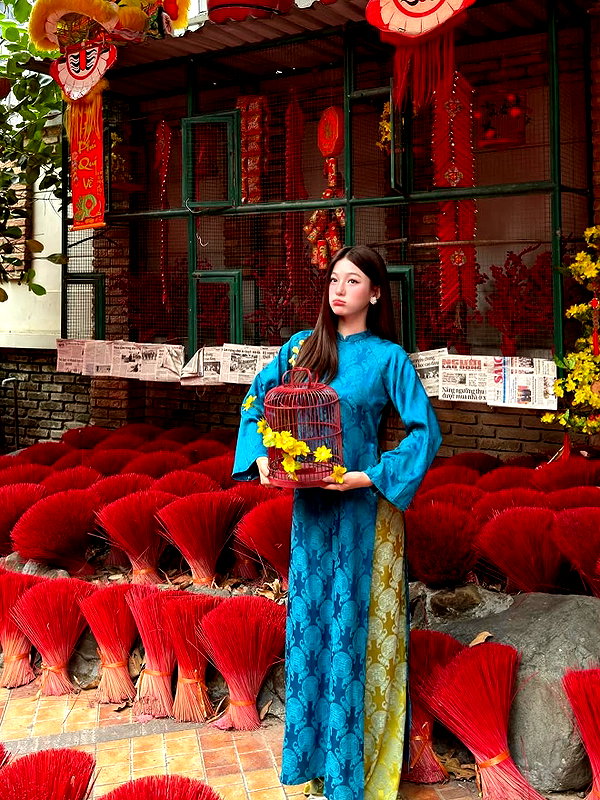 lyhythuedoxinh instagram image archive image