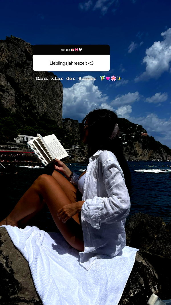 zoeliss instagram image archive image