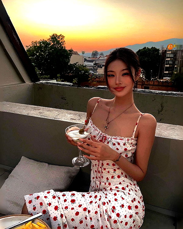 ll.lu1s instagram image archive image