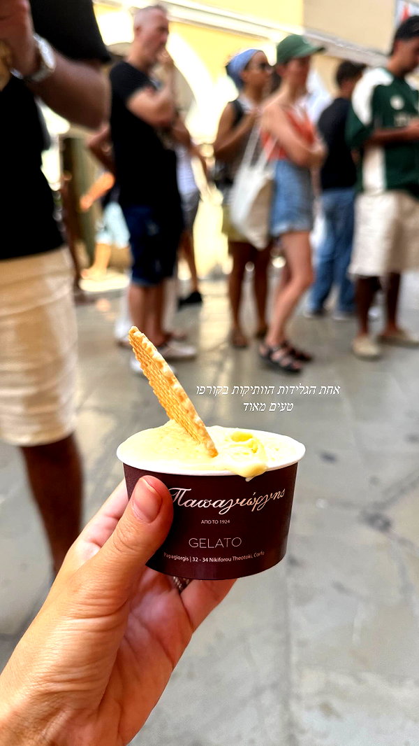 barzomer instagram image archive image
