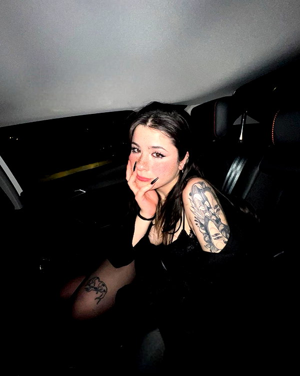 evasela__ instagram image archive image