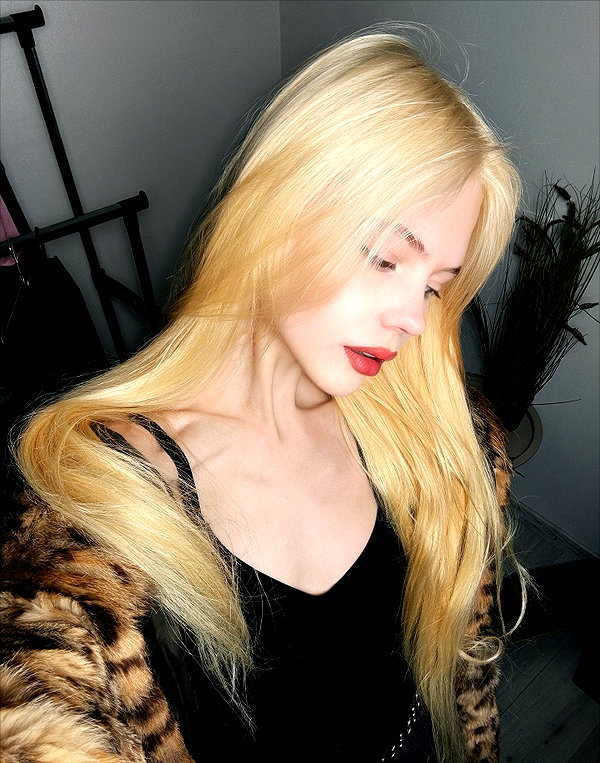 alisen.mari instagram image archive image