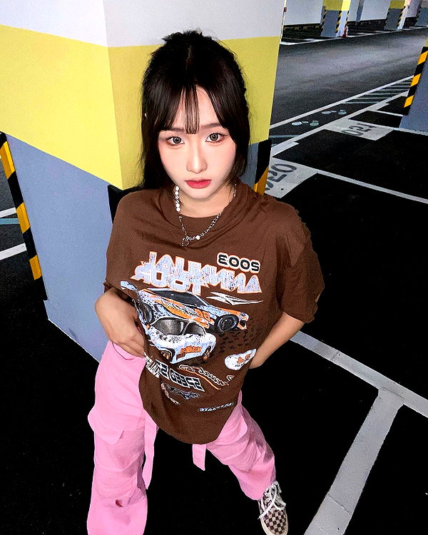 lai_931201 instagram image archive image