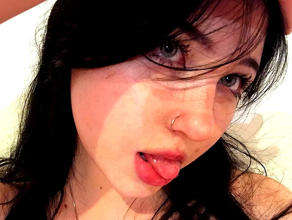 llofreaki instagram image archive image