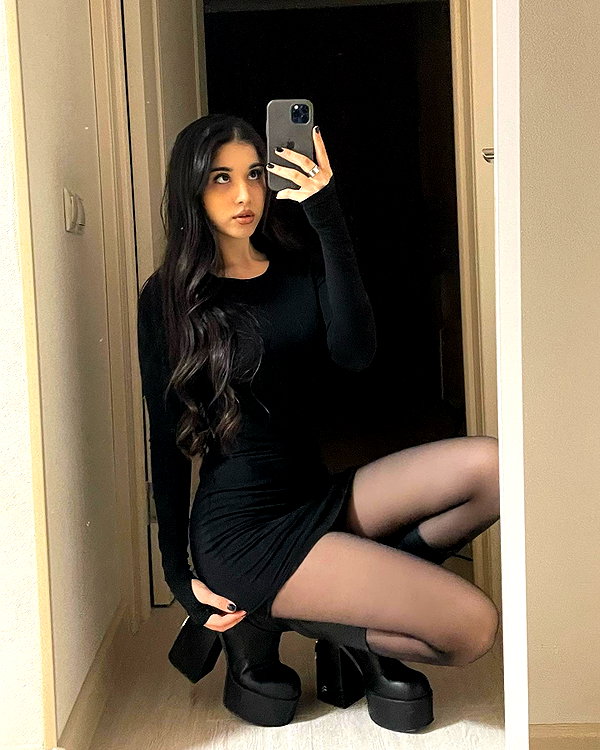 owlydiaa instagram image archive image