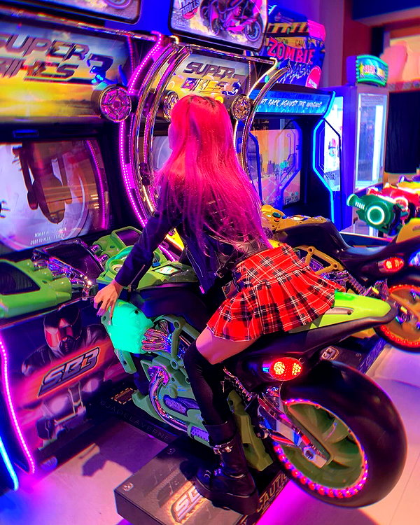 jadelaverne instagram image archive image