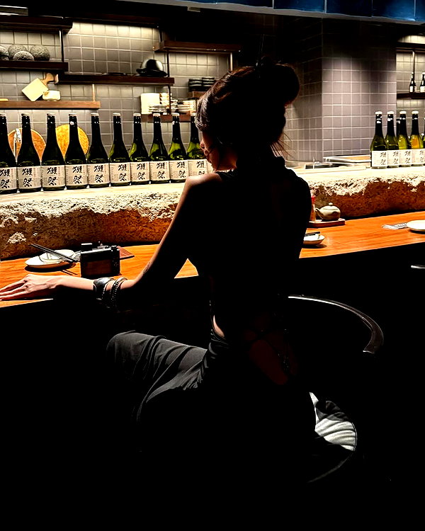 lyhythuedoxinh instagram image archive image