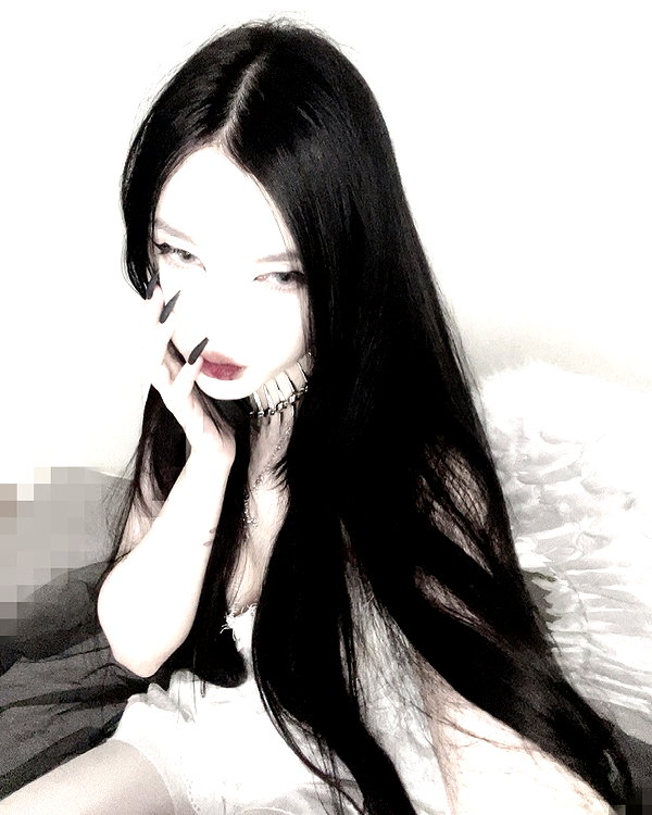 glowmoonshorty instagram image archive image
